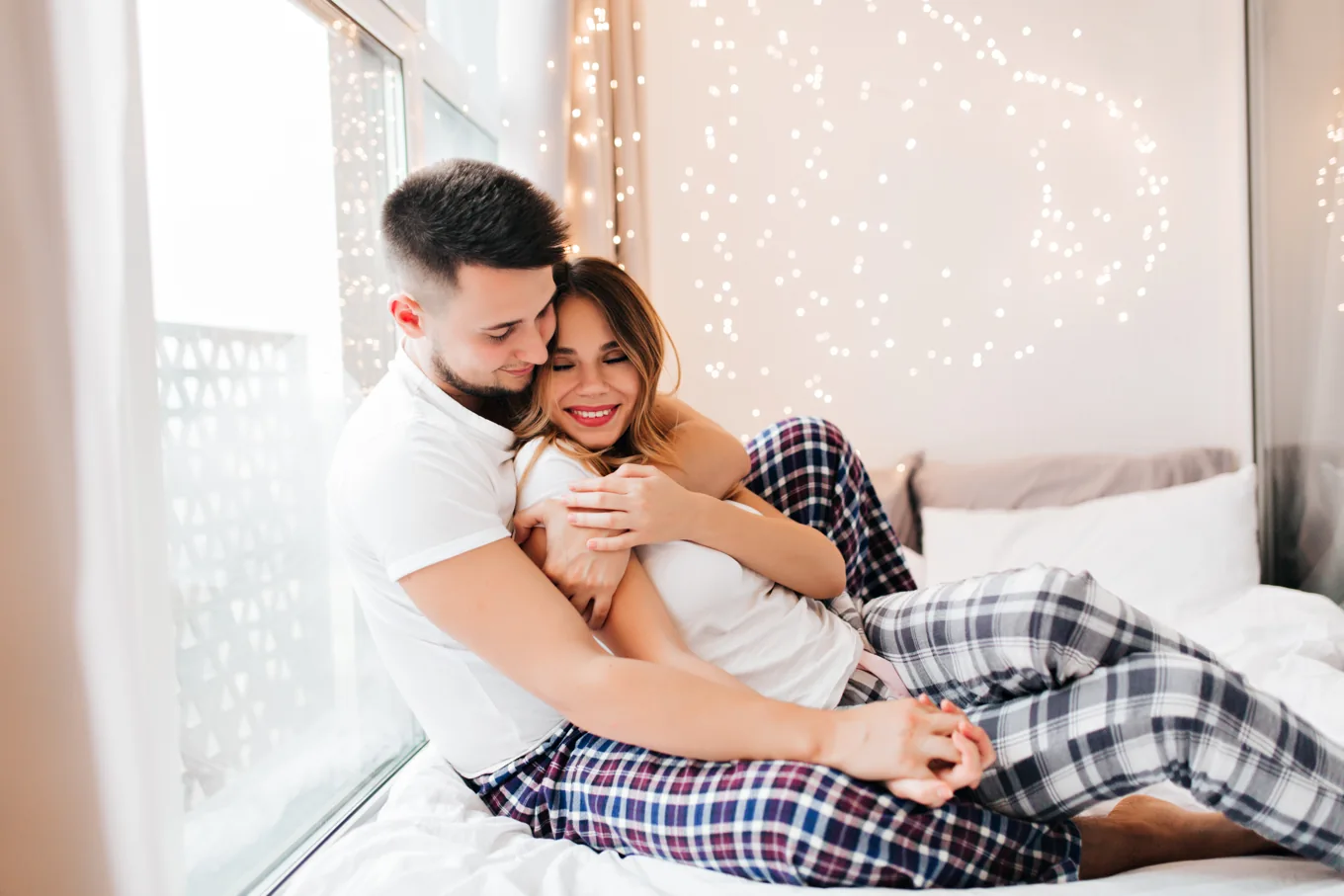 PositiveSingles sign up guide illustrated by representative adult lifestyle photography